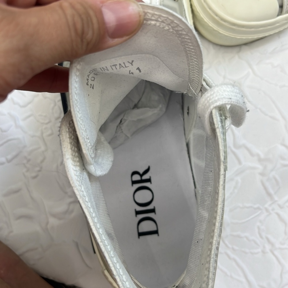 Dior Sneakers - Picture 3 of 13